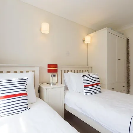 Atlantic Blue Apartman *
